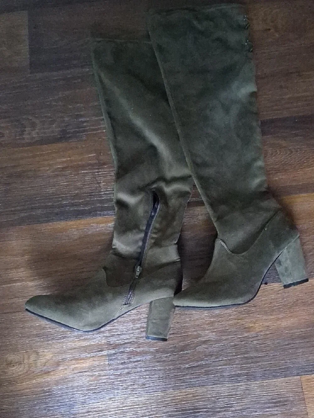 Women's Knee-High Block Heel Boots - Olive Suede